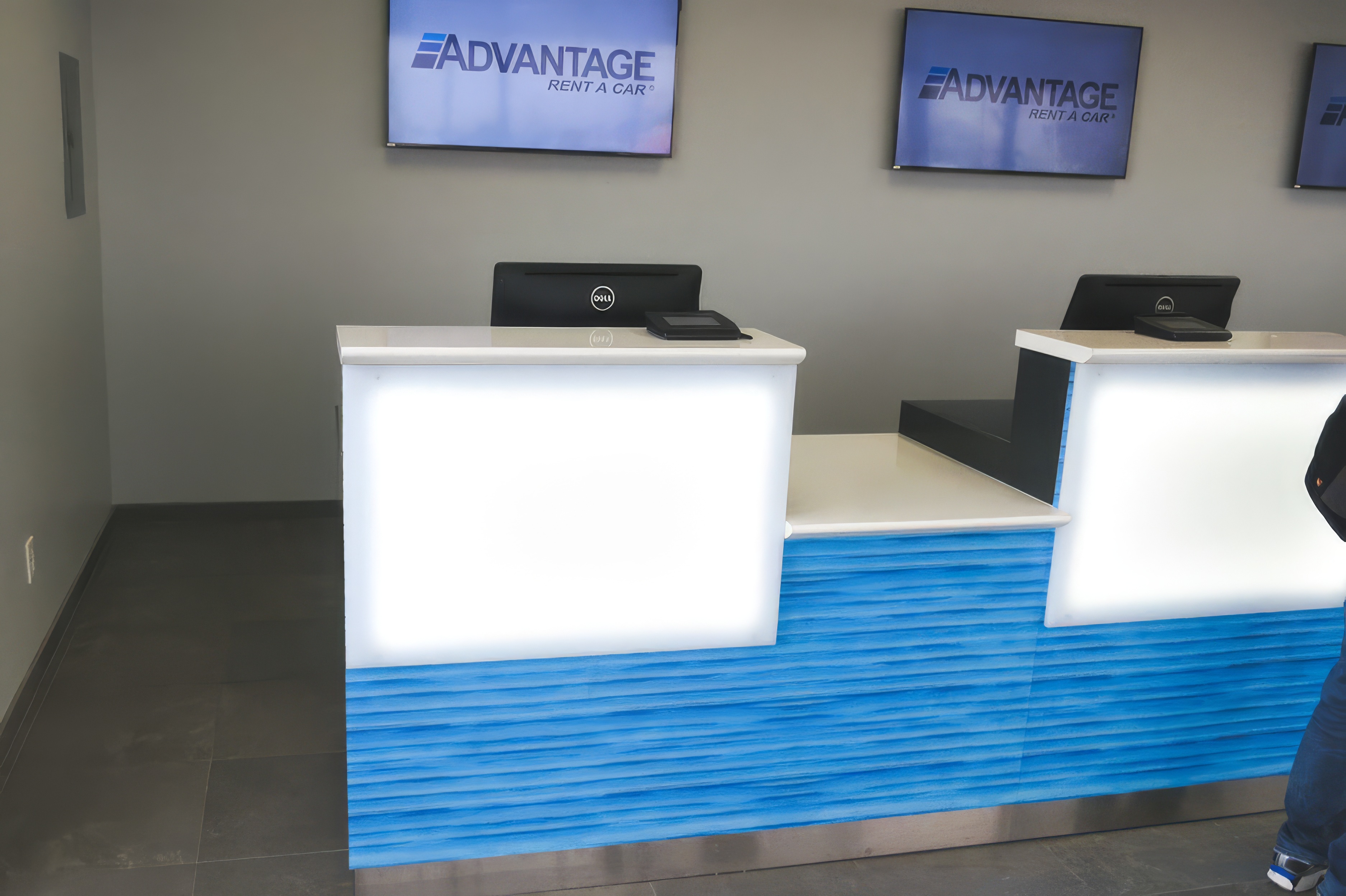 LAX Advantage Rent-a-Car project photograph